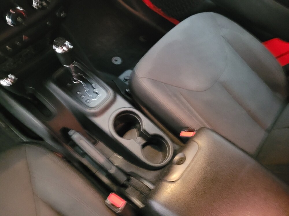 2017 Jeep Wrangler in Riverside, CA 92504 - 18081082 26