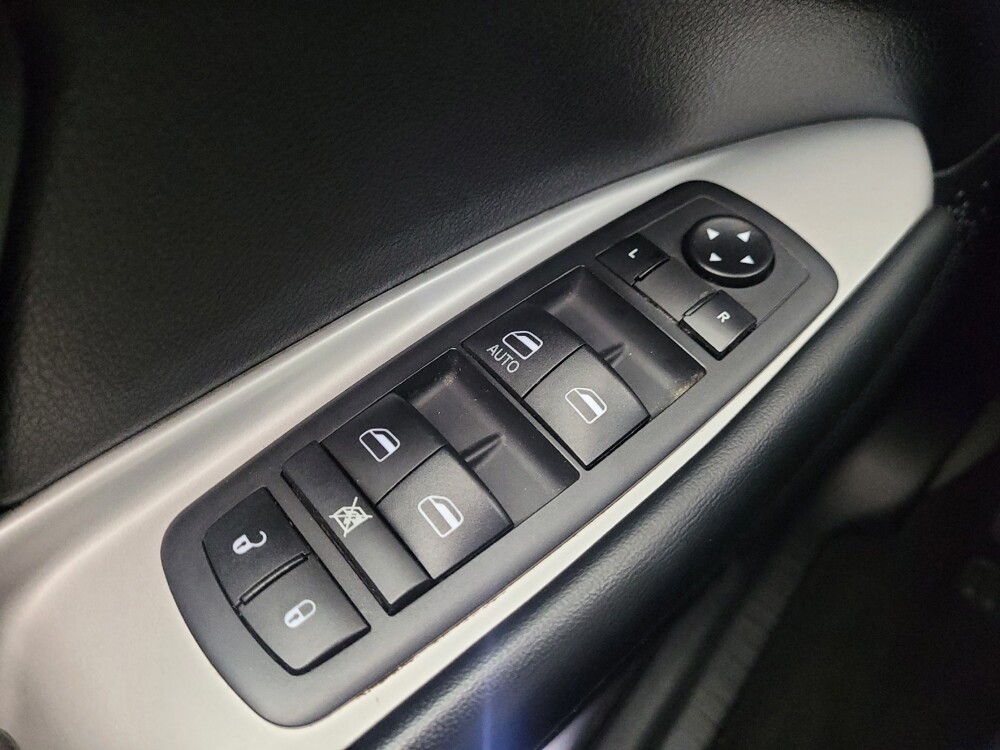 2019 Dodge Journey in Riverside, CA 92504 - 18081083 27