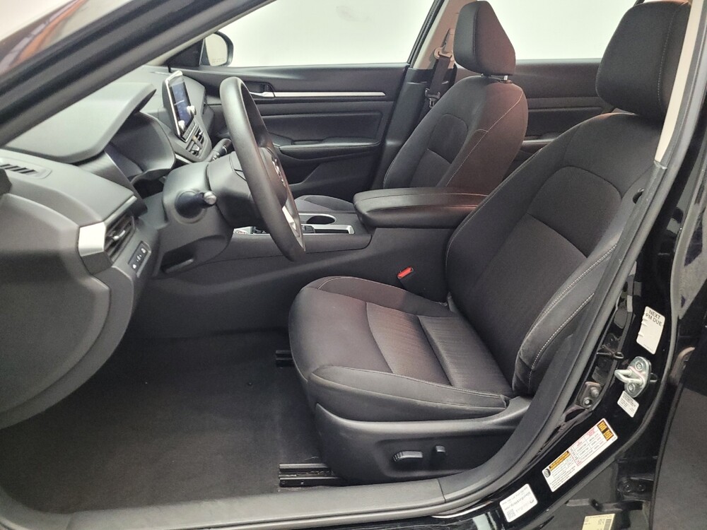 2022 Nissan Altima in Riverside, CA 92504 - 18081090 17