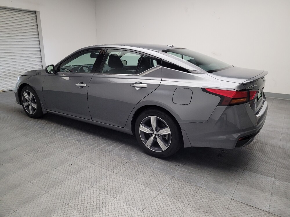 2019 Nissan Altima in Sacramento, CA 95821 - 18081091 3