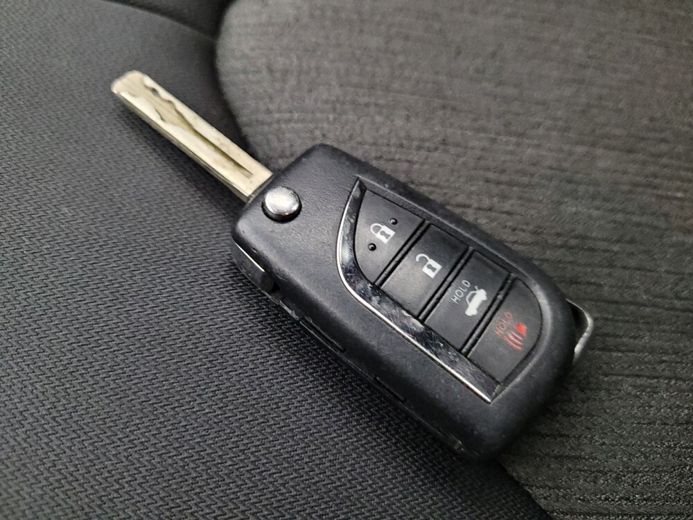 2019 Toyota Camry in Albuquerque, NM 87123 - 18081135 32