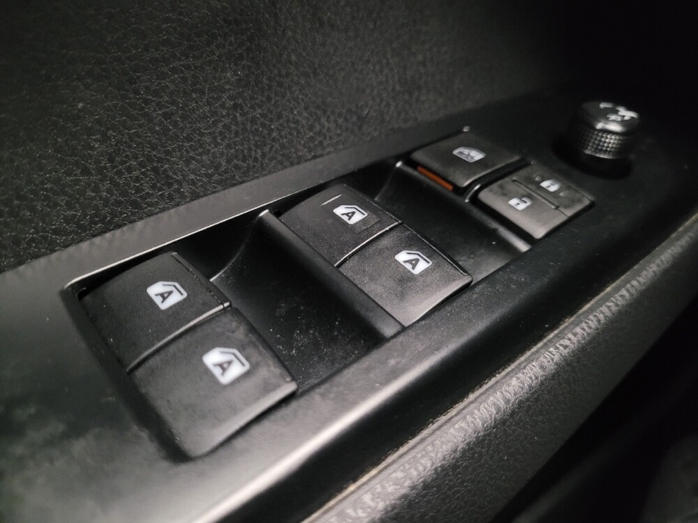 2019 Toyota Camry in Albuquerque, NM 87123 - 18081135 27