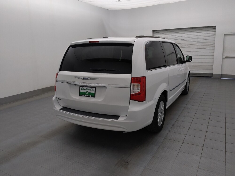 2014 Chrysler Town & Country in Bradenton, FL 34207 - 18081137 7