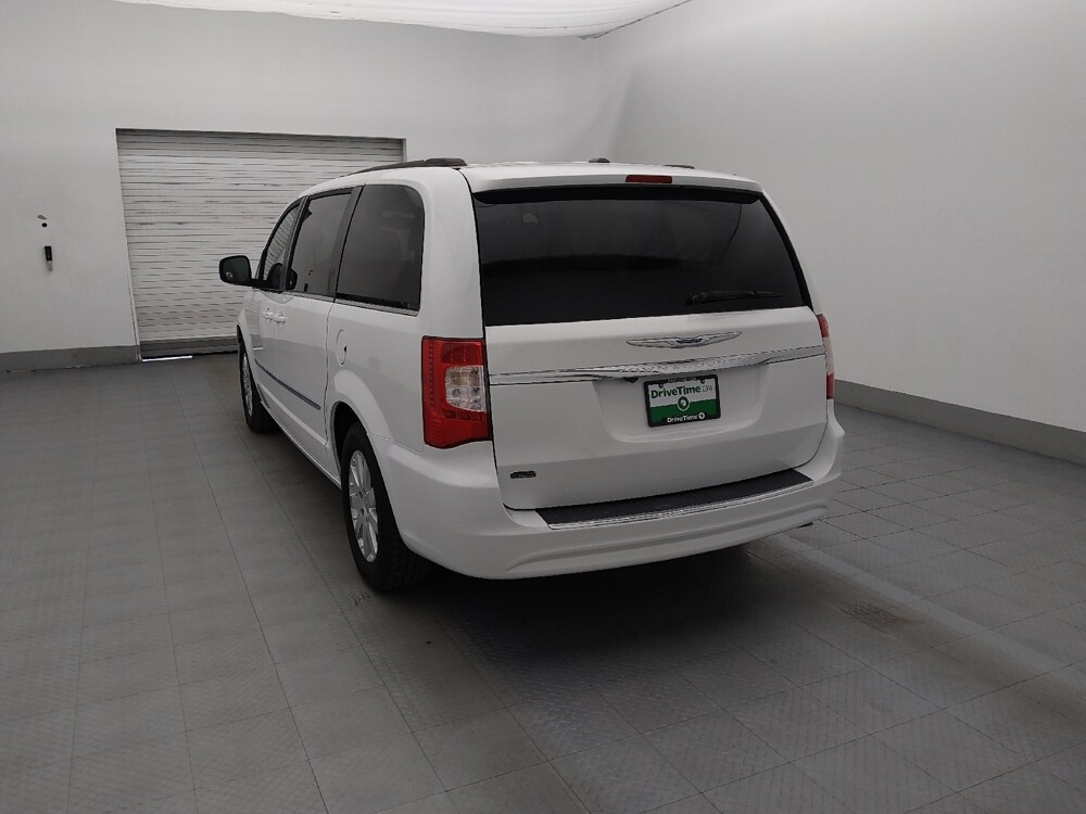 2014 Chrysler Town & Country in Bradenton, FL 34207 - 18081137 6