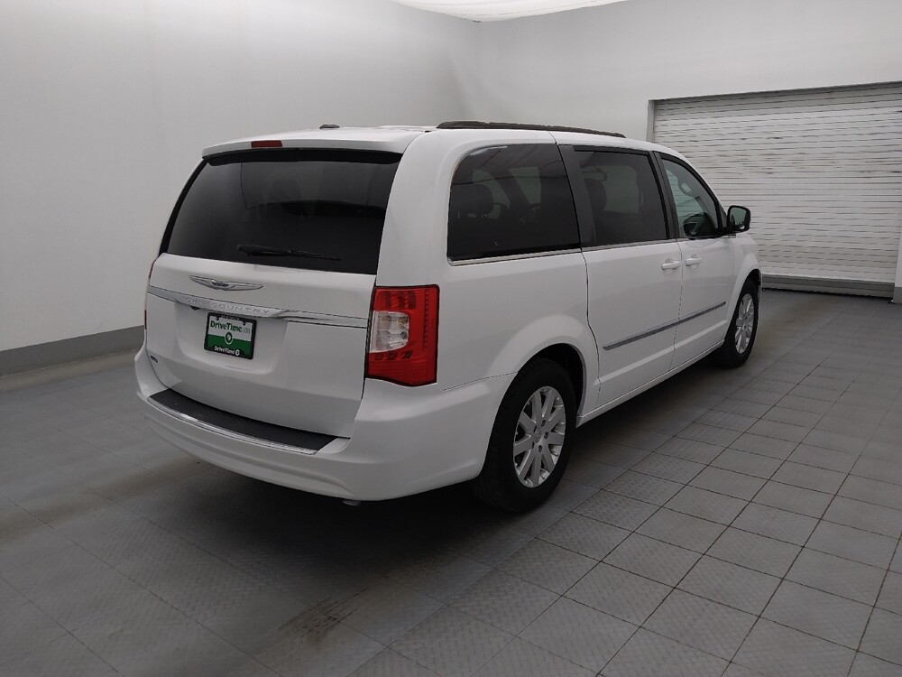 2014 Chrysler Town & Country in Bradenton, FL 34207 - 18081137 9