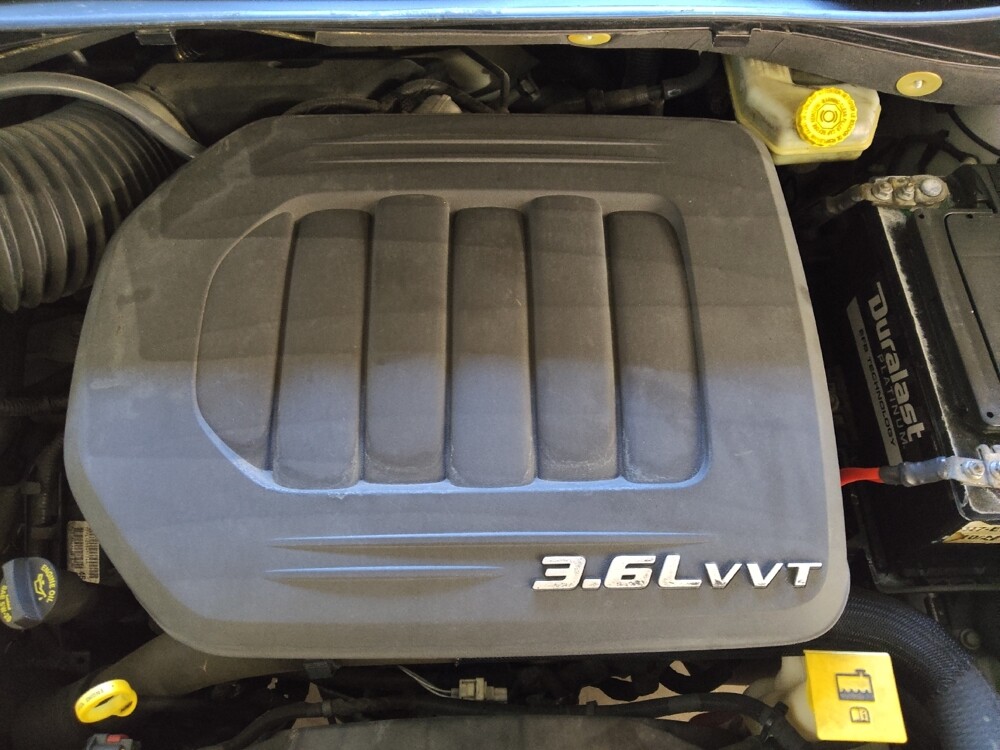 2014 Chrysler Town & Country in Bradenton, FL 34207 - 18081137 30