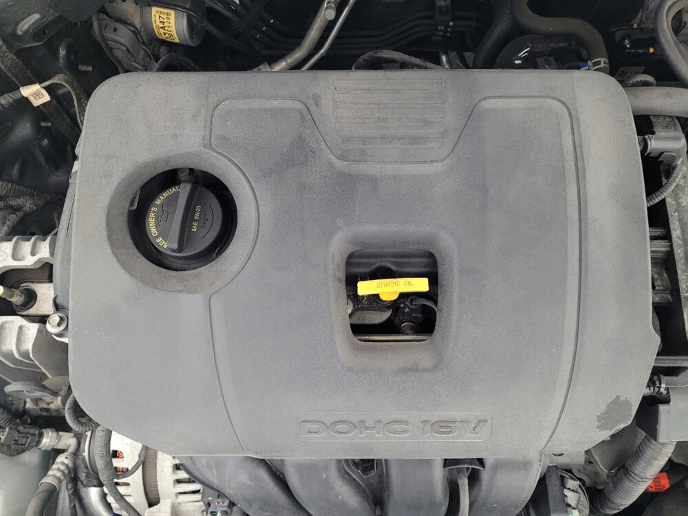 2020 Hyundai Elantra in Clearwater, FL 33764 - 18081145 30