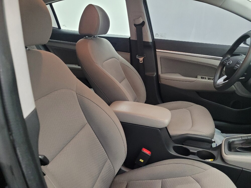 2020 Hyundai Elantra in Clearwater, FL 33764 - 18081145 21