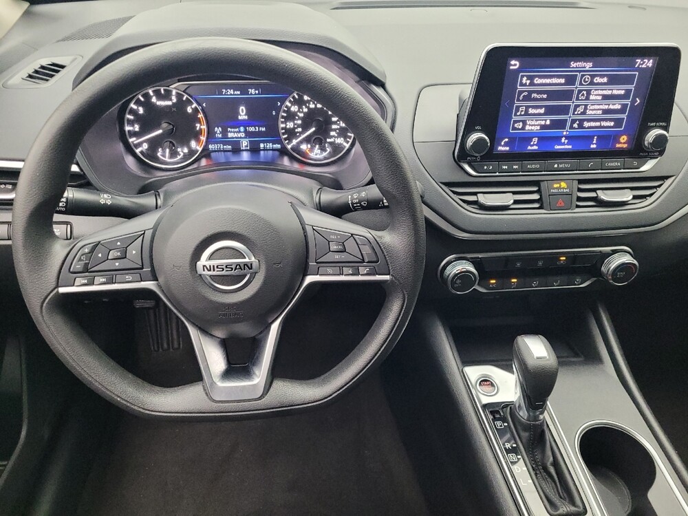 2022 Nissan Altima in Orlando, FL 32808 - 18081152 22