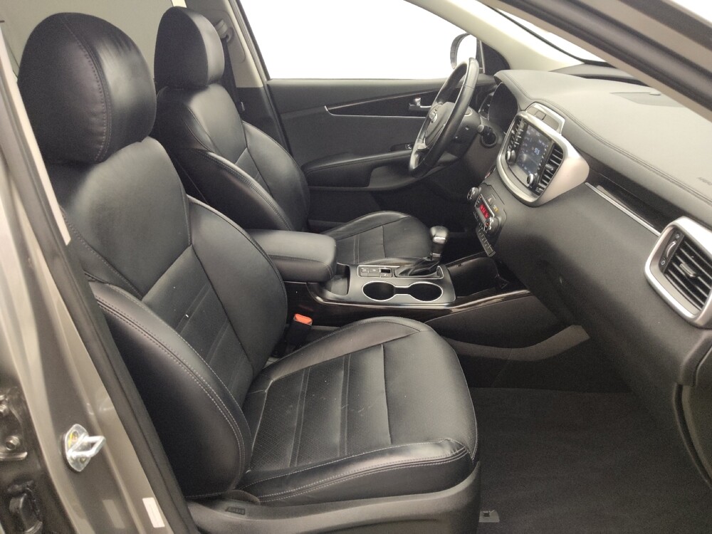 2019 Kia Sorento in Houston, TX 77060 - 18081193 21