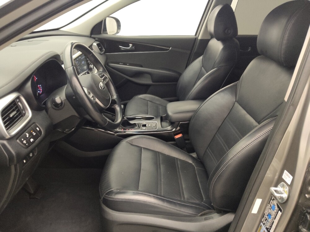 2019 Kia Sorento in Houston, TX 77060 - 18081193 17