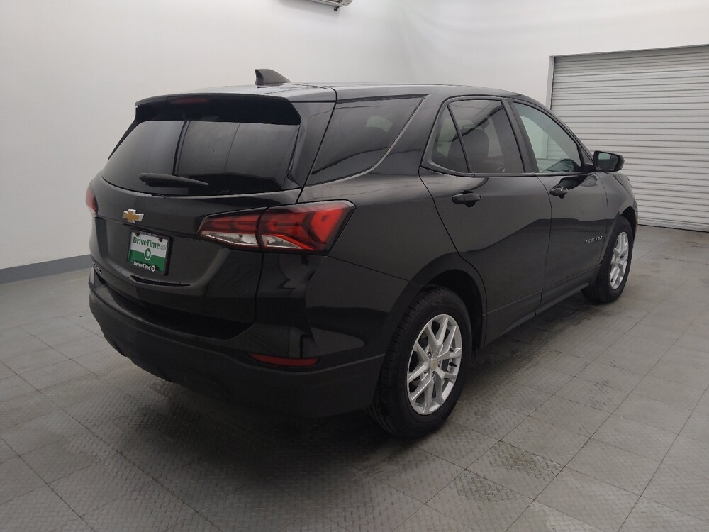 2022 Chevrolet Equinox in Houston, TX 77060 - 18081194 9