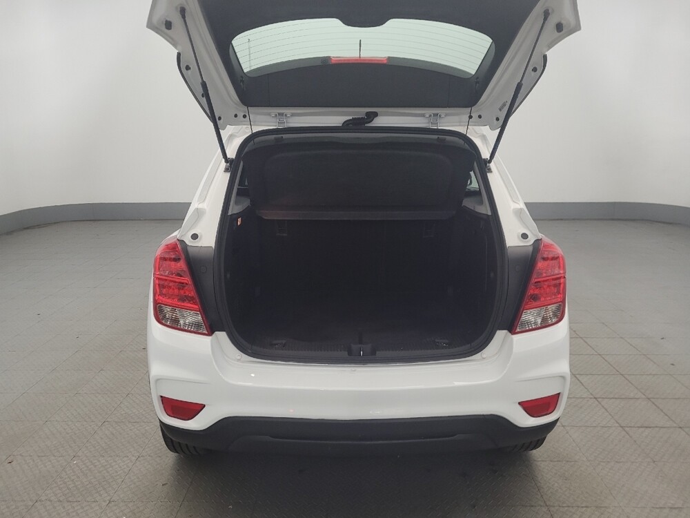 2018 Chevrolet Trax in Pittsburgh, PA 15237 - 18081204 29