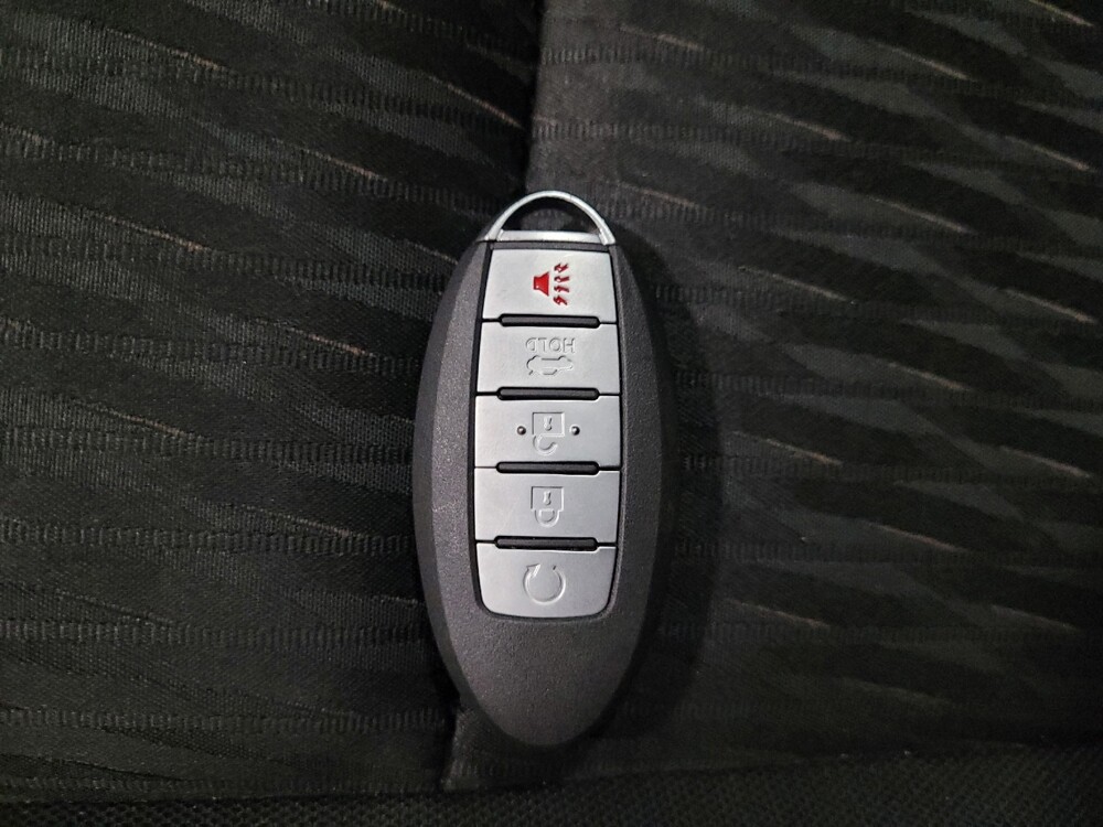 2019 Nissan Rogue in Woodbridge, VA 22191 - 18081207 32