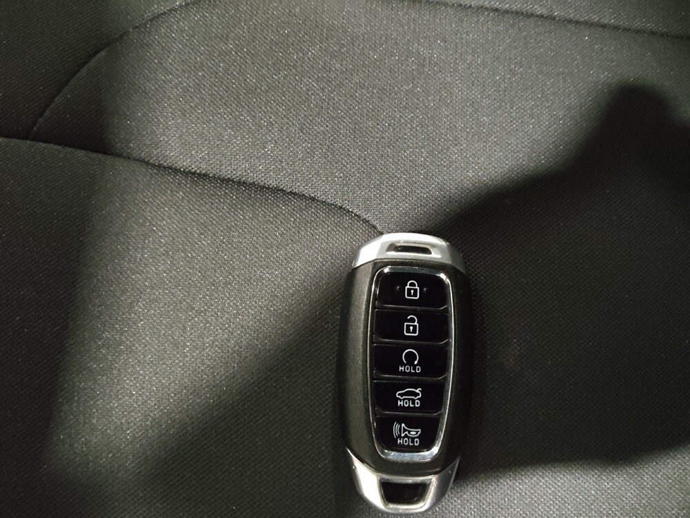 2021 Hyundai Elantra in Newport News, VA 23601 - 18081211 32