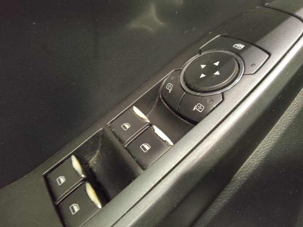 2020 Ford Explorer in Pittsburgh, PA 15236 - 18081212 27