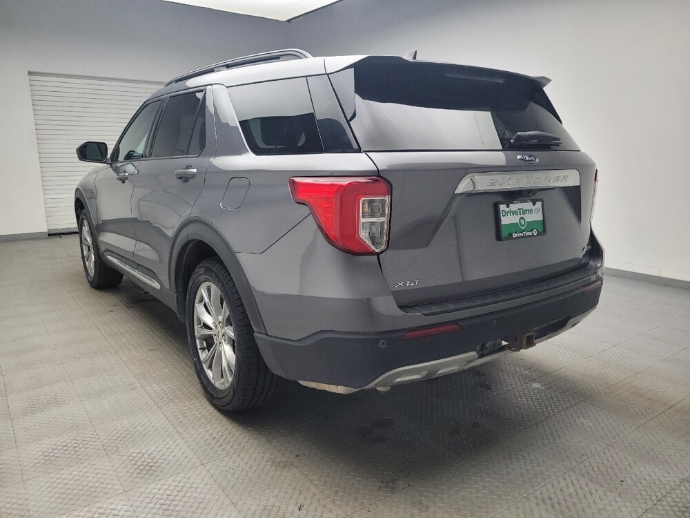 2021 Ford Explorer in Grand Rapids, MI 49508 - 18081231 5