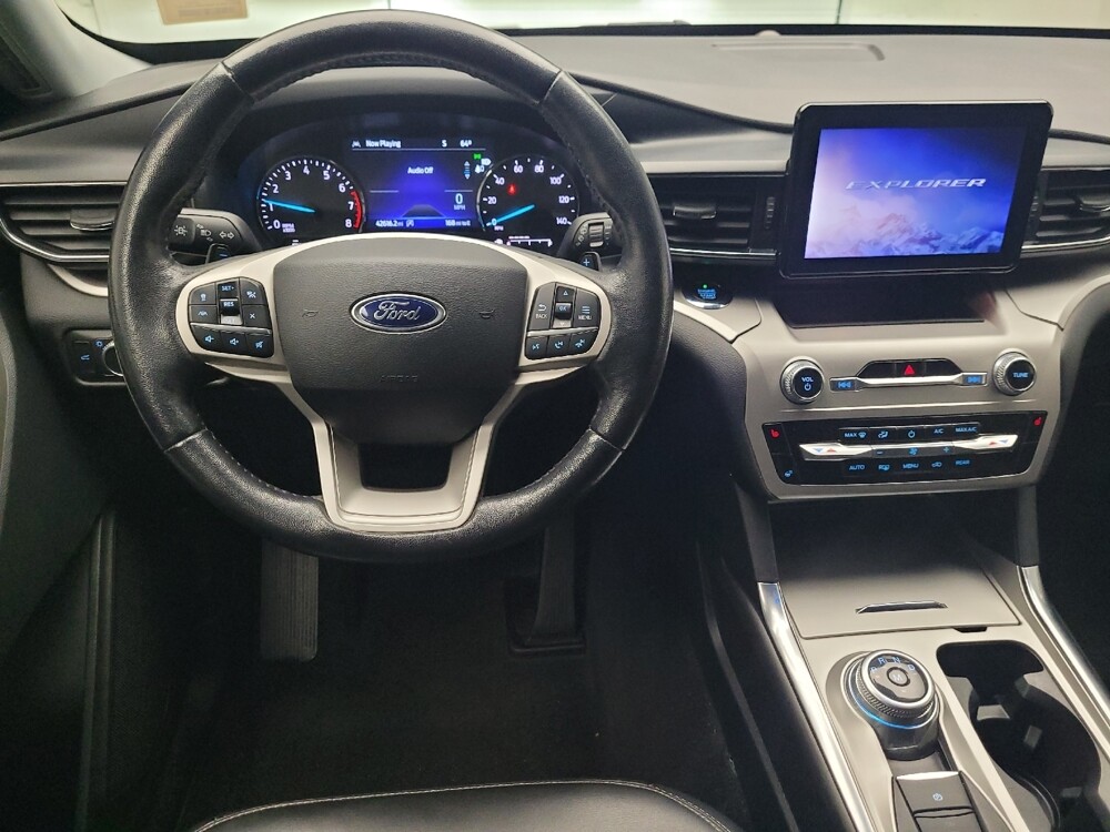 2021 Ford Explorer in Grand Rapids, MI 49508 - 18081231 22