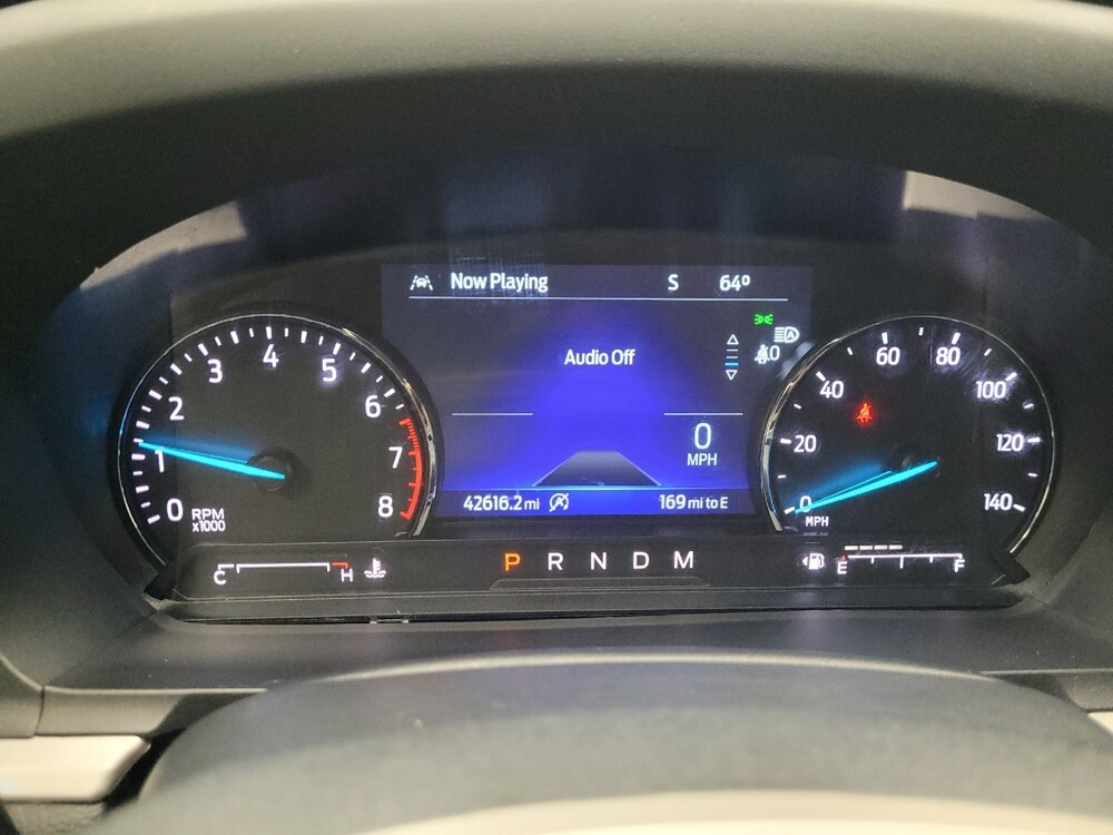 2021 Ford Explorer in Grand Rapids, MI 49508 - 18081231 23