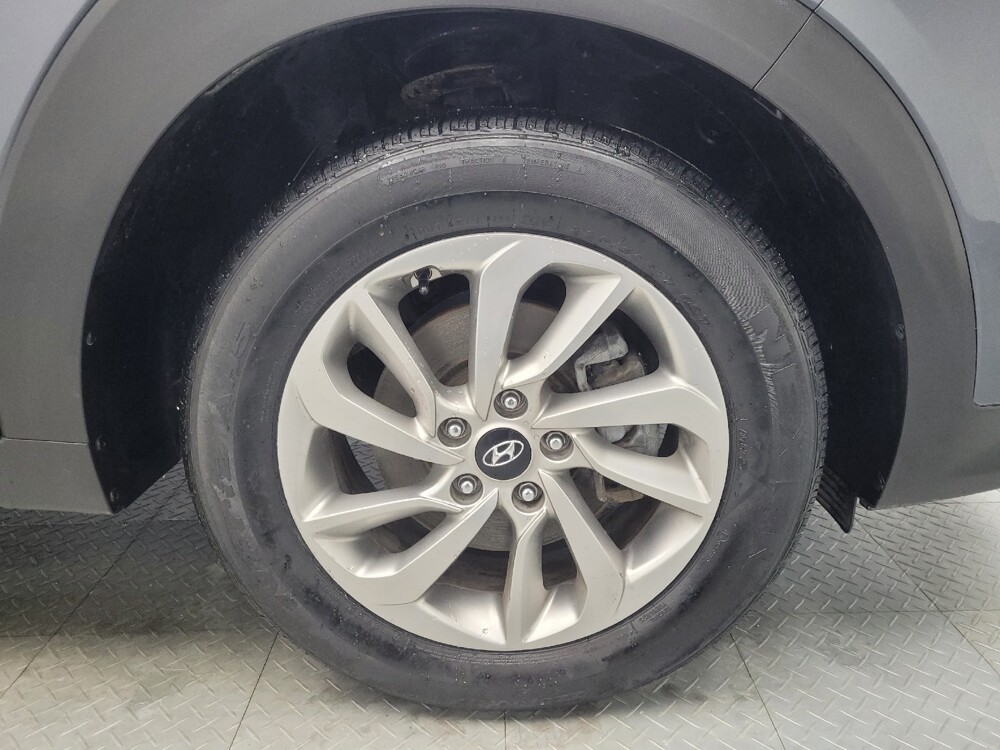 2017 Hyundai Tucson in Ft Wayne, IN 46805 - 18081232 31