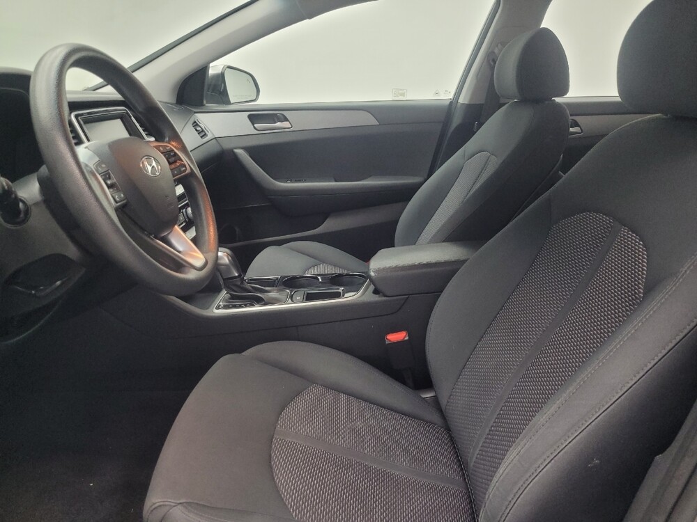 2019 Hyundai Sonata in Highland, IN 46322 - 18081233 17