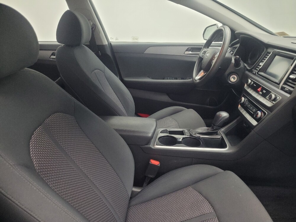 2019 Hyundai Sonata in Highland, IN 46322 - 18081233 21