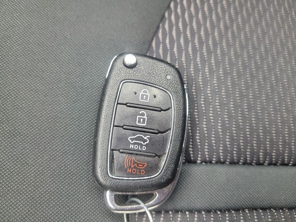 2019 Hyundai Sonata in Highland, IN 46322 - 18081233 32