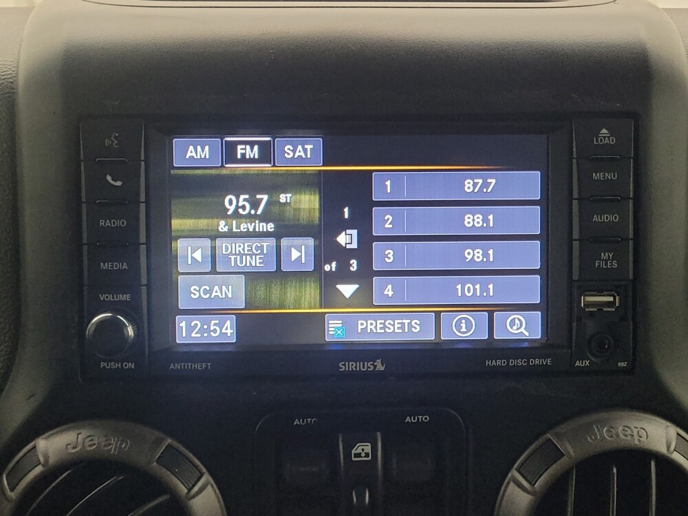 2018 Jeep Wrangler in Clearwater, FL 33764 - 18081255 25