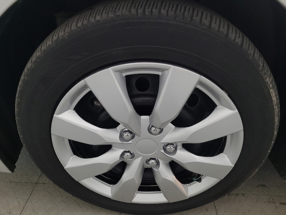 2022 Toyota Corolla in Bradenton, FL 34207 - 18081279 31