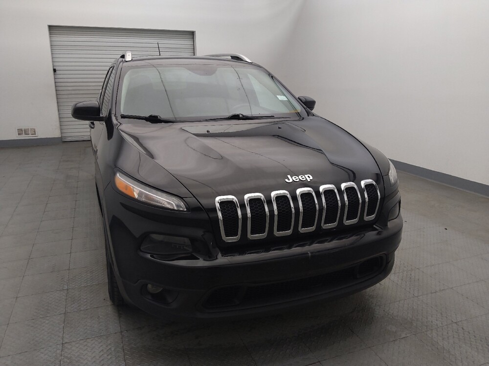 2018 Jeep Cherokee in Live Oak, TX 78233 - 18081296 14