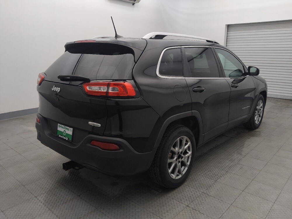 2018 Jeep Cherokee in Live Oak, TX 78233 - 18081296 9
