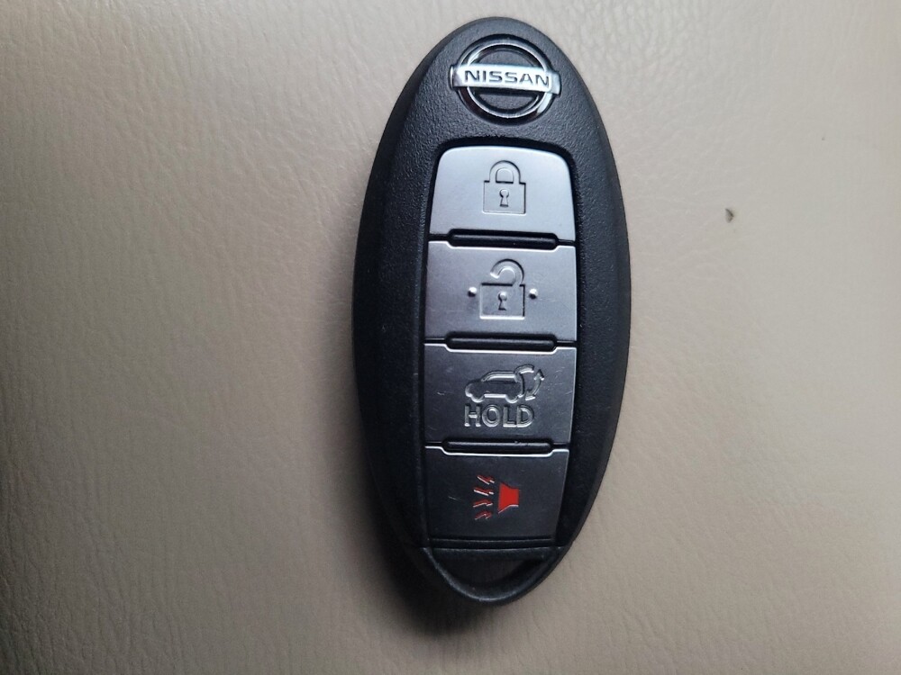 2015 Nissan Rogue in Antioch, TN 37013 - 18081303 32