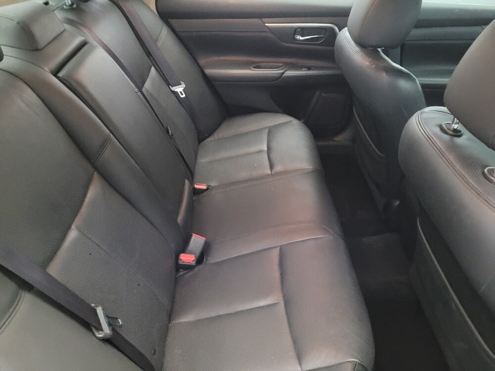 2013 Nissan Altima in Pittsburgh, PA 15237 - 18081326 19