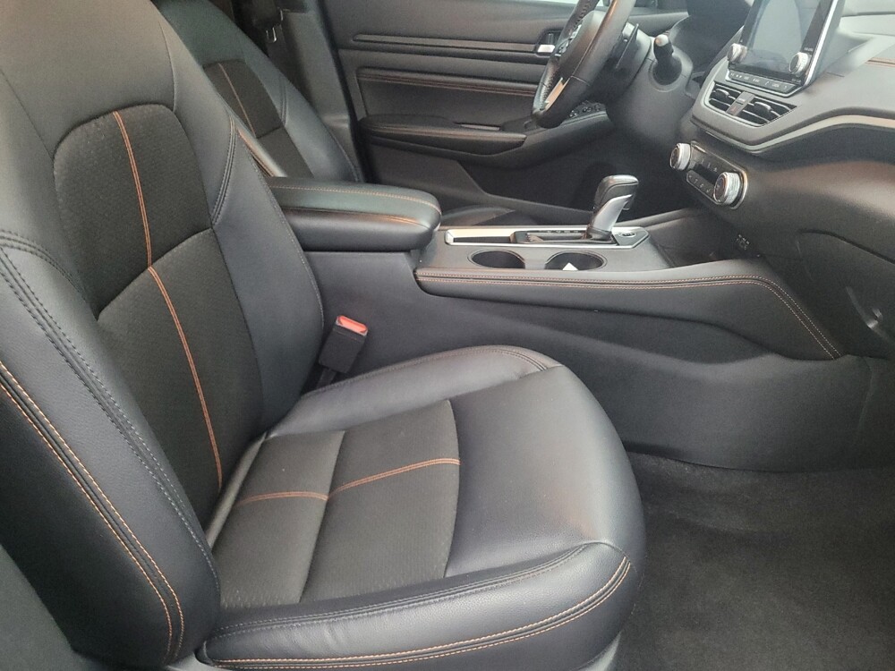 2021 Nissan Altima in Clearwater, FL 33764 - 18081337 21