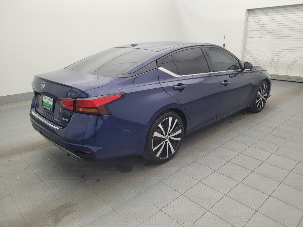 2021 Nissan Altima in Clearwater, FL 33764 - 18081337 10