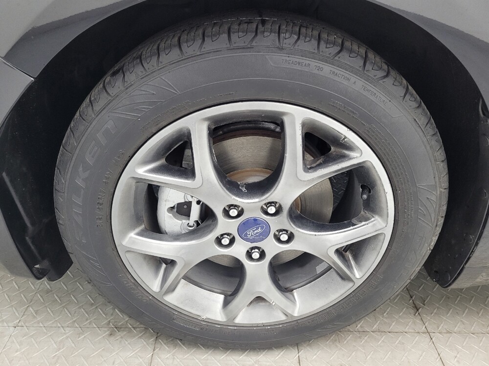 2020 Ford Fusion in Fayetteville, NC 28304 - 18081338 31