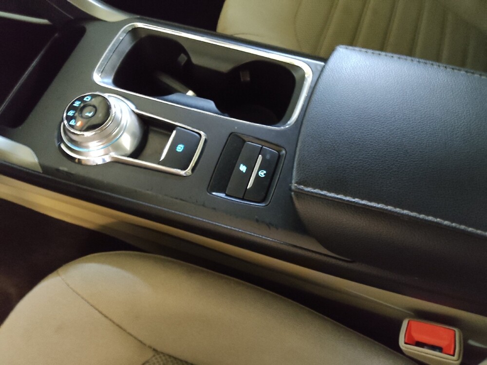 2020 Ford Fusion in Fayetteville, NC 28304 - 18081338 26