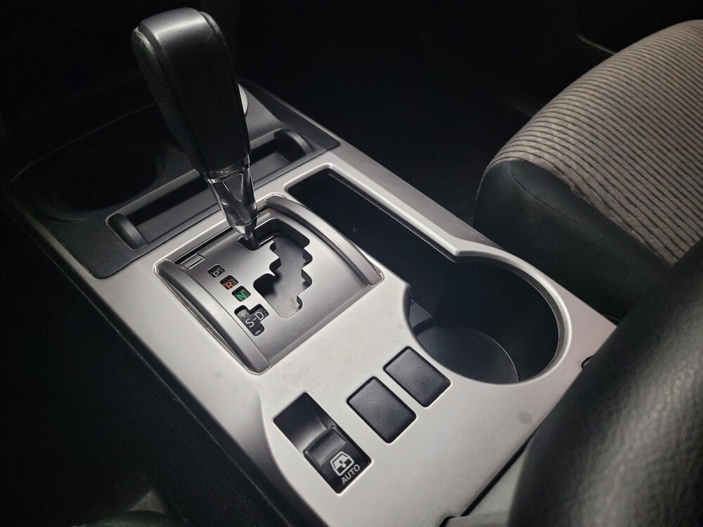 2019 Toyota 4Runner in Grand Rapids, MI 49508 - 18081349 26