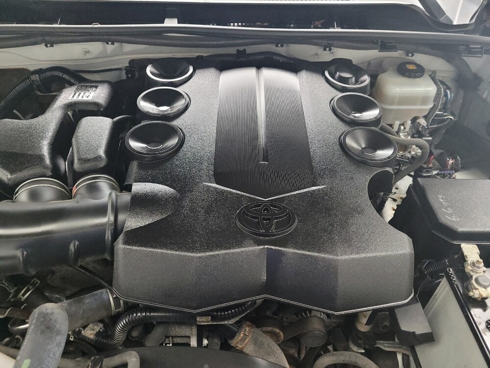 2019 Toyota 4Runner in Grand Rapids, MI 49508 - 18081349 30