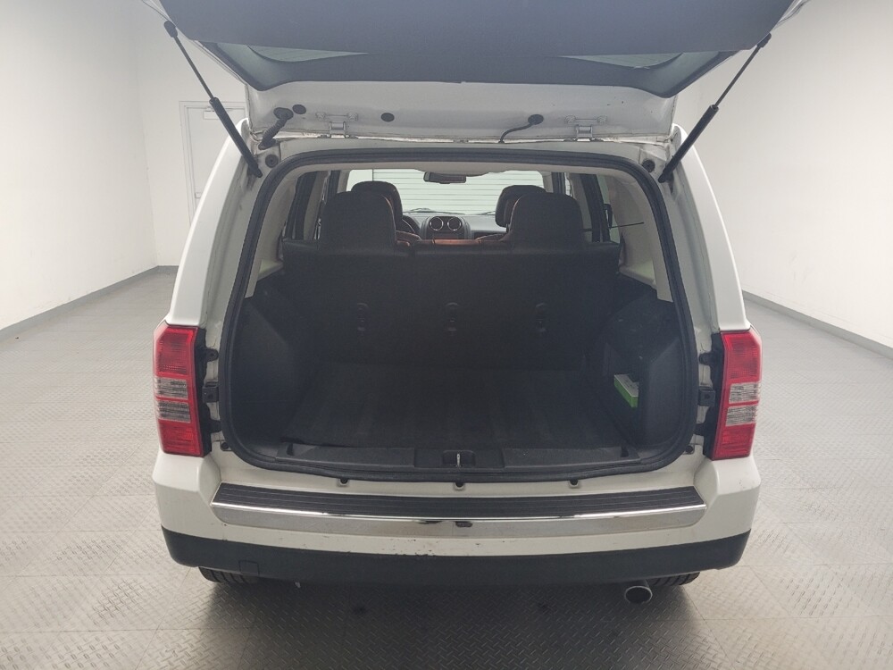 2016 Jeep Patriot in Grand Rapids, MI 49508 - 18081350 29