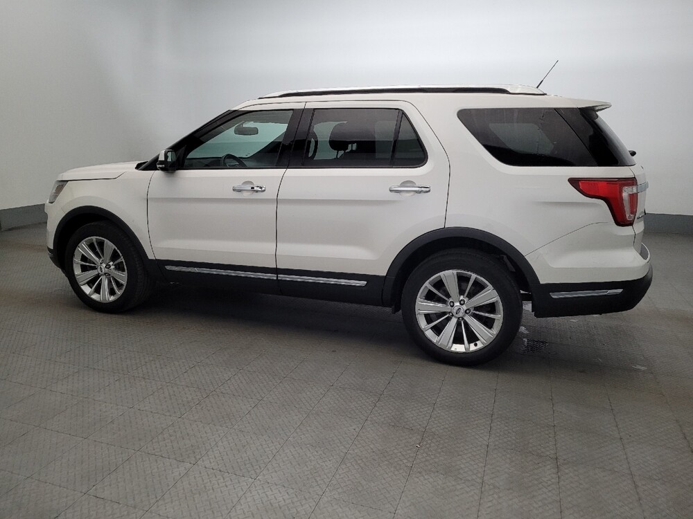 2019 Ford Explorer in Allentown, PA 18103 - 18081352 3