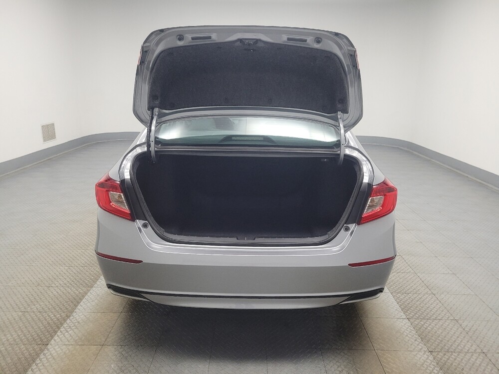 2019 Honda Accord in Highland, IN 46322 - 18081363 29