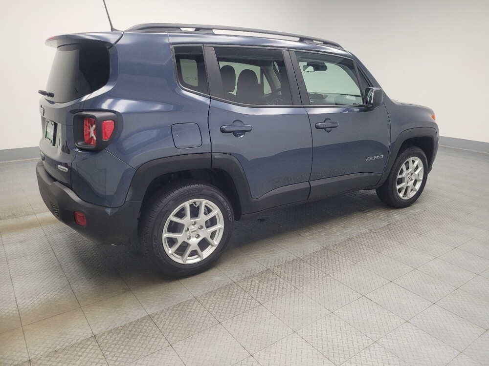 2022 Jeep Renegade in Mishawaka, IN 46545 - 18081364 10