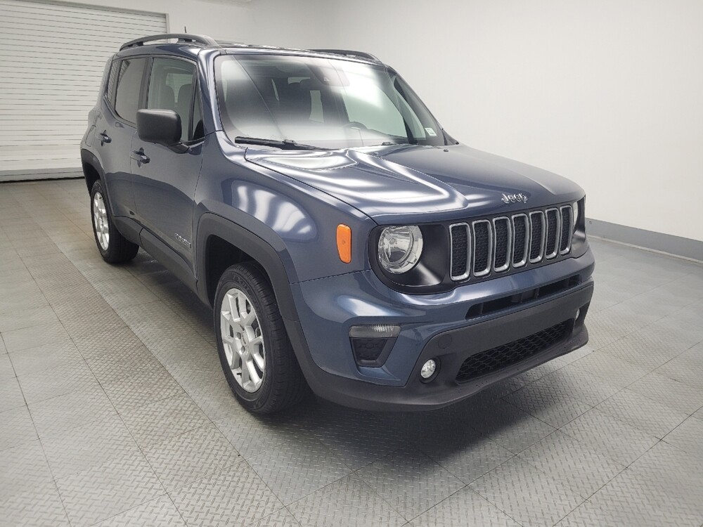 2022 Jeep Renegade in Mishawaka, IN 46545 - 18081364 13
