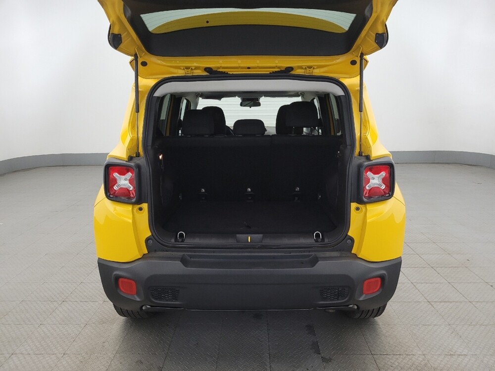 2017 Jeep Renegade in Temple Hills, MD 20746 - 18081379 29