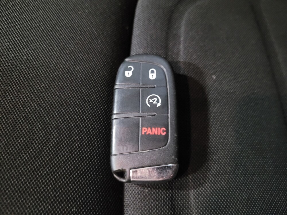 2017 Jeep Renegade in Temple Hills, MD 20746 - 18081379 32