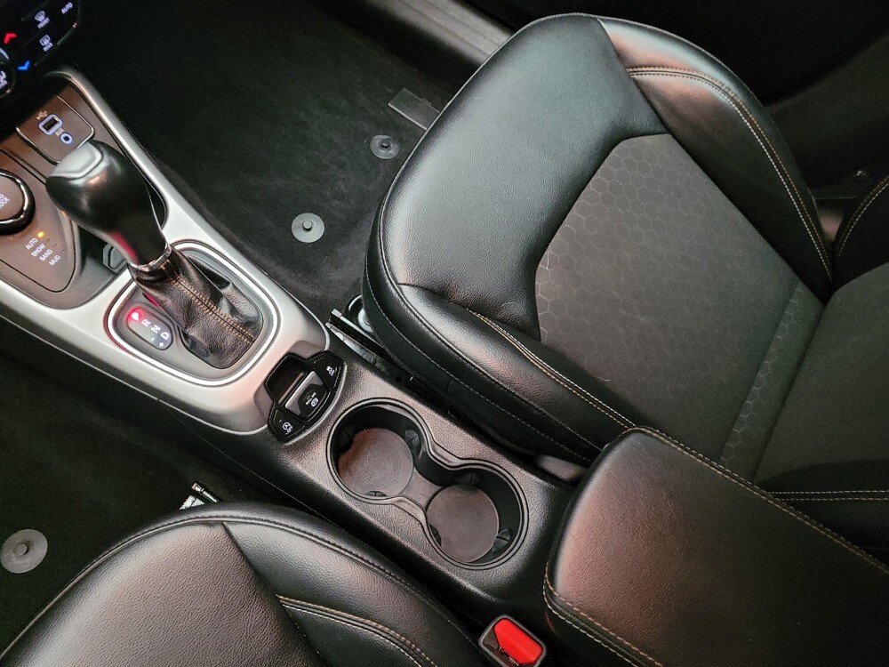 2017 Jeep Compass in Riverside, CA 92504 - 18081387 26