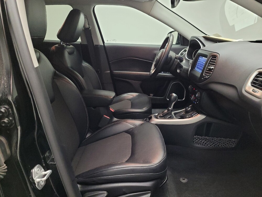 2017 Jeep Compass in Riverside, CA 92504 - 18081387 21