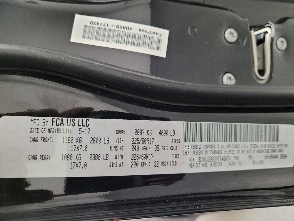 2017 Jeep Compass in Riverside, CA 92504 - 18081387 33