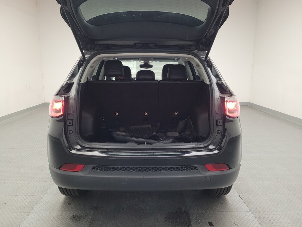 2017 Jeep Compass in Riverside, CA 92504 - 18081387 29